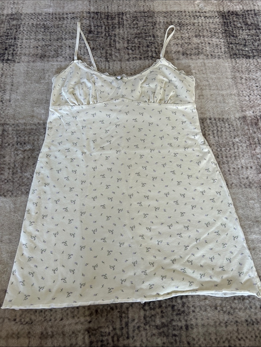 Forever 21 Ivory Floral Lace-Trim Night Dress